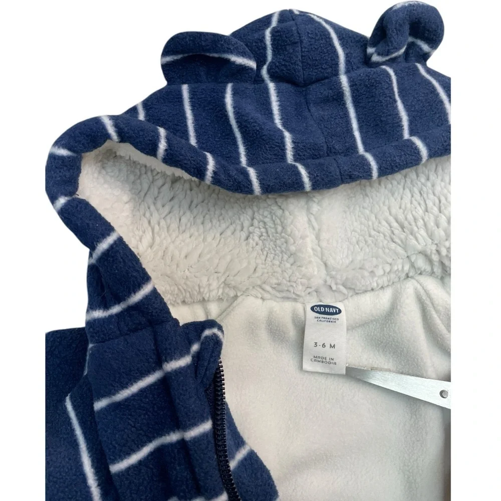 Old Navy Blue and White Striped Footie One Piece with Hood 3-6m baby